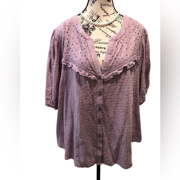 Knox Rose 1X Purple Gauze Eyelet Ruffled Blouse Button Up Wood Buttons - Picture 1 of 7